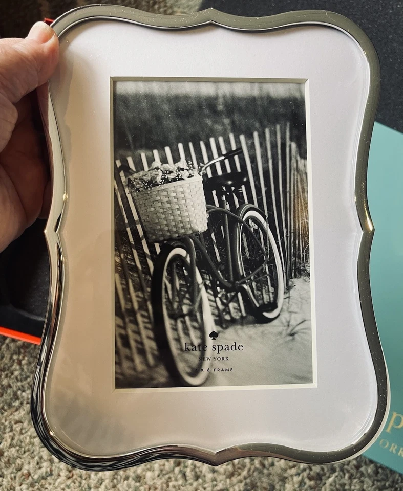 Marco de fotos plateado LENOX Kate Spade New York Crown Point 5x7 nuevo en caja Foto 4 de 4