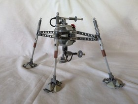 LEGO Star Wars: Separatist Spider Droid (7681) 99% complete w/ 4 minifigs