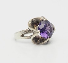 Beautiful vintage sterling silver and amethyst flower shape ring sz 4.5 by JR