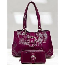 Coach F19711 Soho Buckle Patent Leather Carryall Bag & Buckle Zip Around Wallet