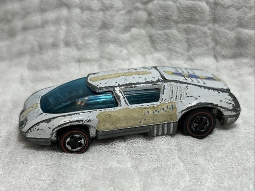 Hot Wheels Redline 1970 Racing Team Pit Crew Car w Tools *FREE SHIP*