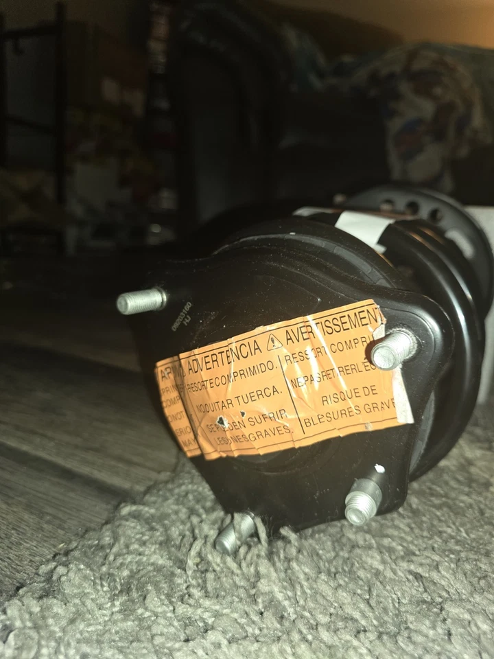 TRQ Front Right Strut & Coil Spring For 2016-2021 Honda Civic 2019-2022 Insight - Image 4 of 4