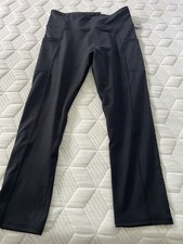 New black capri leggings medium