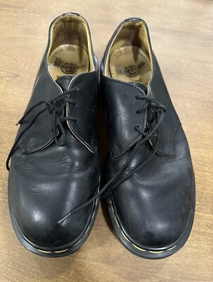 Vintage Dr. Martens  UK 7 Black  Shoes Made In England