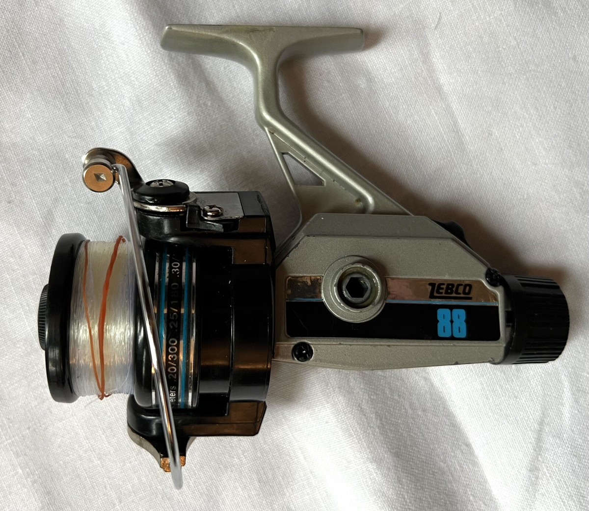 Vintage Zebco 88 Fishing Reel - great condition- missing handle