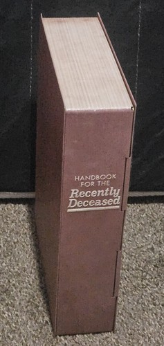 Beetlejuice Recently Deceased Handbook Regal Exclusive Popcorn Bucket - Picture 3 of 3