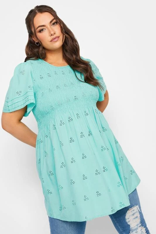 Womens clothes size 22 2025