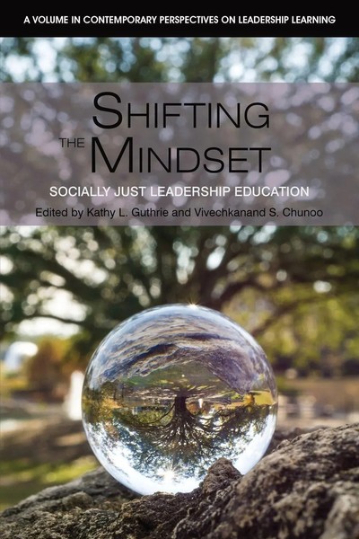 Kathy Guthrie (U. A.) | Shifting The Mindset | Taschenbuch | Englisch (2021)-image