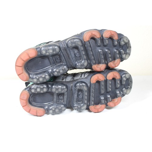 Size 10 Nike Air VaporMax Run Utility NRG Tropical Twist Mens BV6874 - Picture 5 of 6