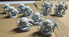 Chibi tentacled octopus squid alien miniature...
