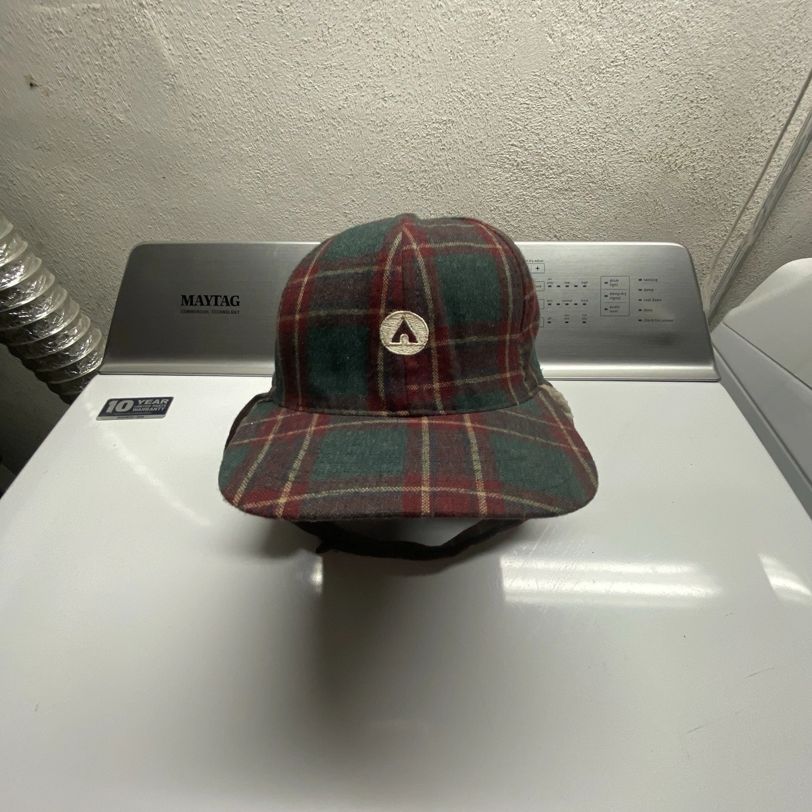 Vintage Airwalk Sherpa Fleece Lined Plaid Hat Ear Flaps 90s Winter Skate Cap