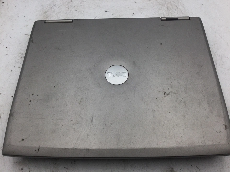 DELL LATITUDE D505 - FOR PARTS - INTEL CELERON M - 1GB RAM - 14" - READ DESC -BB - Image 4 of 4