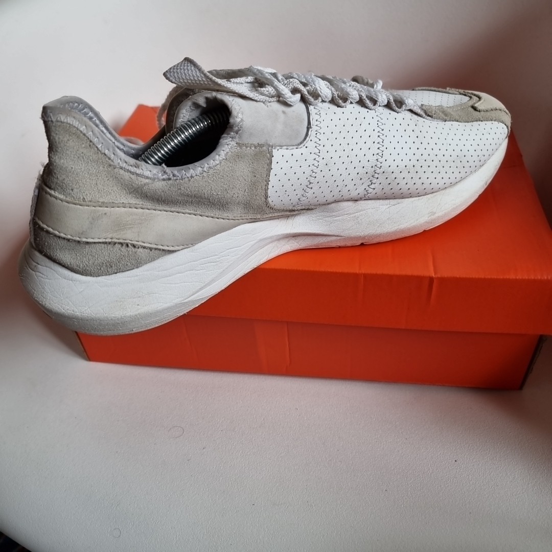 SAOLA Scarpe da ginnastica Reebok Fury da uomo taglia UK 13 bianche istintive rosse suola gomma