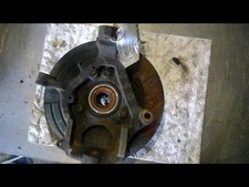 2003-2004 Dodge Dakota 4x4 Front Right Passenger Spindle Knuckle Assembly Used. 2003-2004 Dodge Dakota 4x4 Front Right Passenger Spindle Knuckle Assembly Used.