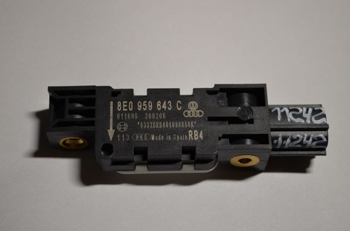 Audi A4 8H B7 Cabrio Crashsensor Airbagsensor Sensor 8E0959643C