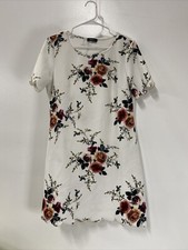 Shein Women White With Roses Casual Dress L