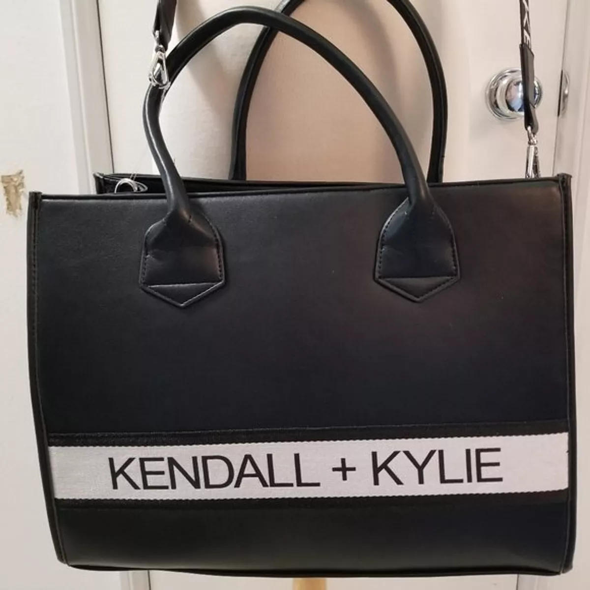 Borse deals kendall kylie
