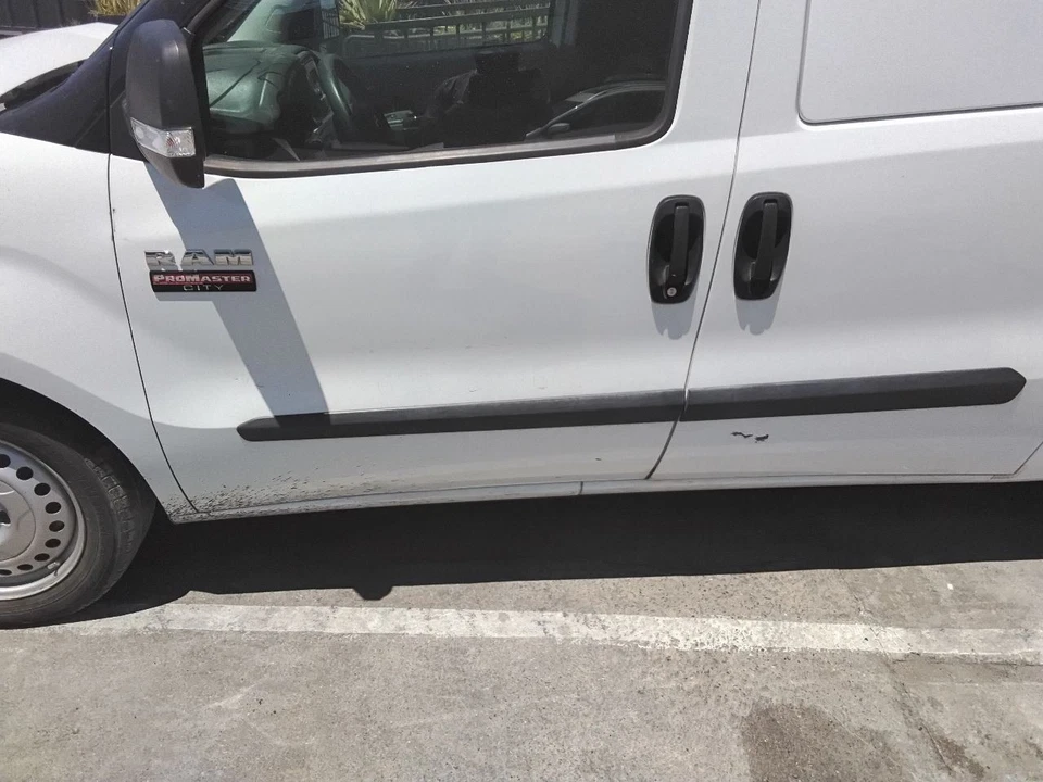 Driver Left Front Door Fits 20-22 PROMASTER CITY 128093 - Image 2 of 4