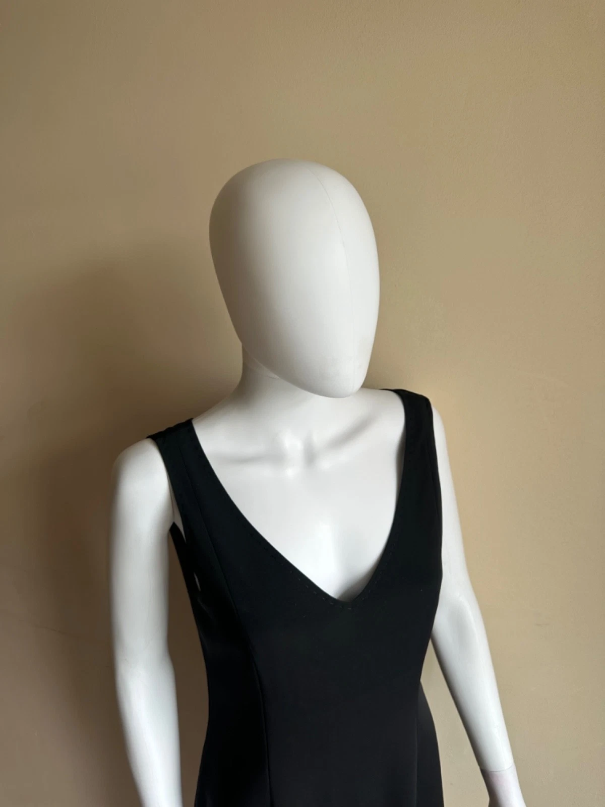 Moschino abito nero economico e chic USA10