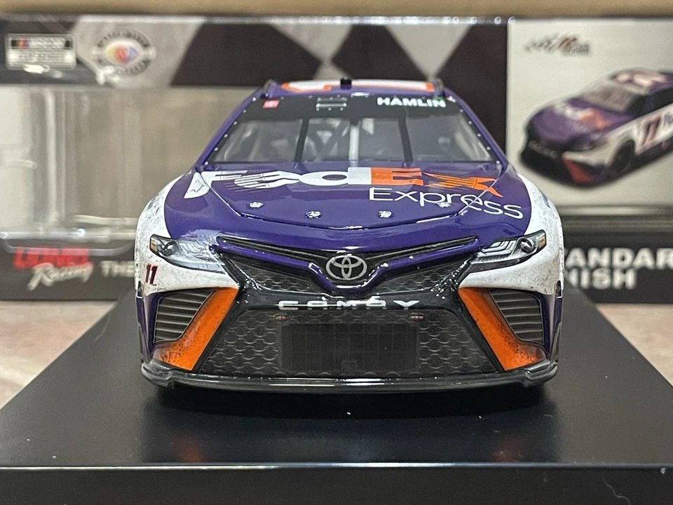 2023 Denny Hamlin FedEx Express JGR 400th Win Kansas Raced Version NASCAR 1/24 - Image 4 of 4