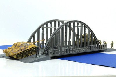 Wargaming Gelände Stellwerk Stahlbogenbrücke (1 Bogensegment) verschiedene Maßstäbe