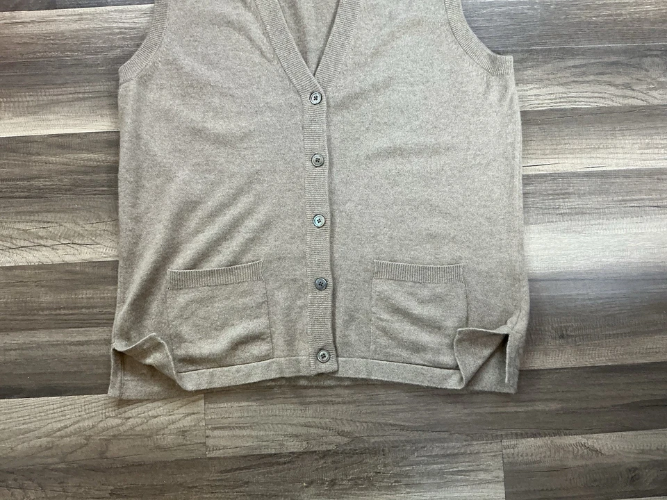 Land's End Men Tan Cashmere Button Vest 2XL Pockets Grandpacore Preppy Quality - Image 3 of 4