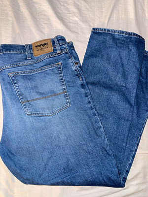 Wrangler Authentics Men s Blue Denim Straight Fit Jeans Mid Rise Medium Wash