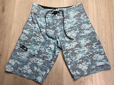 Pelagic Shorts Men 30 Blue Digital Camo Fishing Board Swim Hybrid 4tek Off Shore