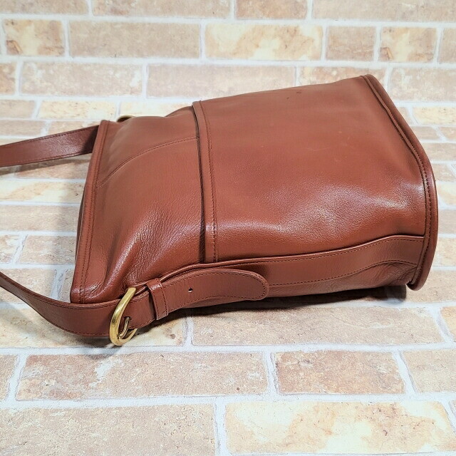 Old COACH Leather Shoulder Bag Brown Made In USA Vintage J6C