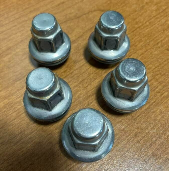 SET OF 5 TOYOTA AND LEXUS WHEEL LUG NUTS 90942-A1001 | eBay