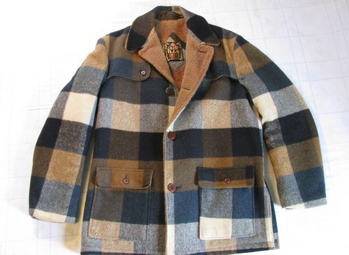 Men's Warm Winter Wool Coat, Blue & Brown Mackinaw Plaid, H.I.S. Brand, Sz.Large - Picture 2 of 10