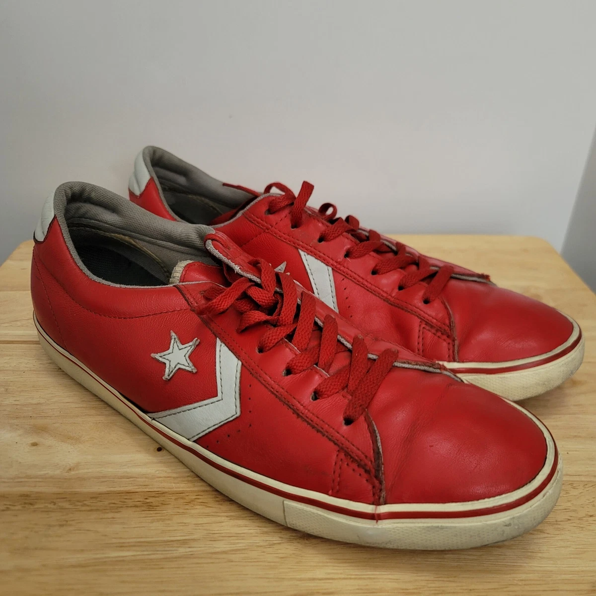 Varsity on sale red converse