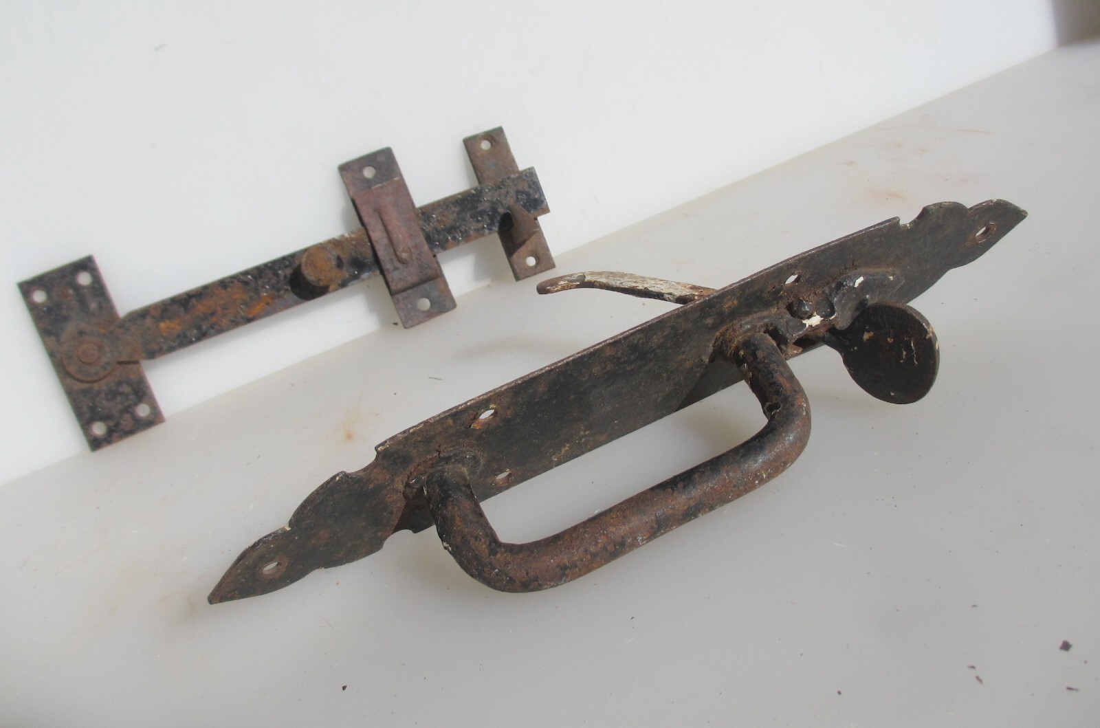 Antique Iron Door Latch Lock Catch Old Gate WC Barn Keep Vintage 9"W