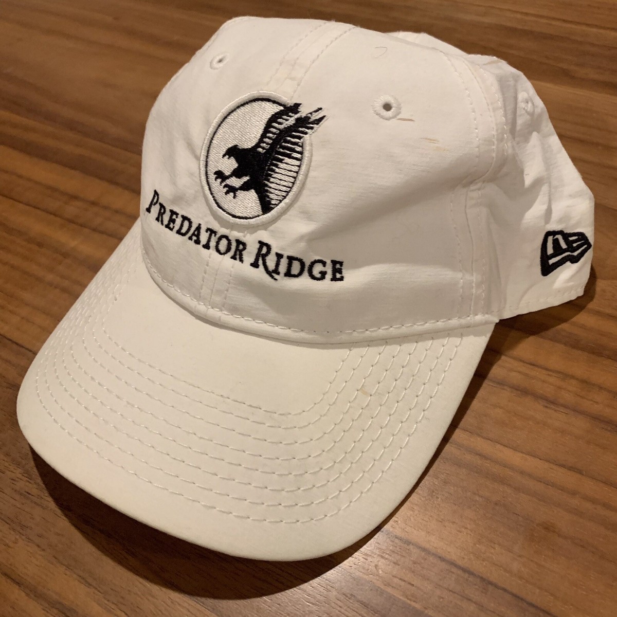 Hat New Era Men Hat White And Black Predator Ridge Adjustable