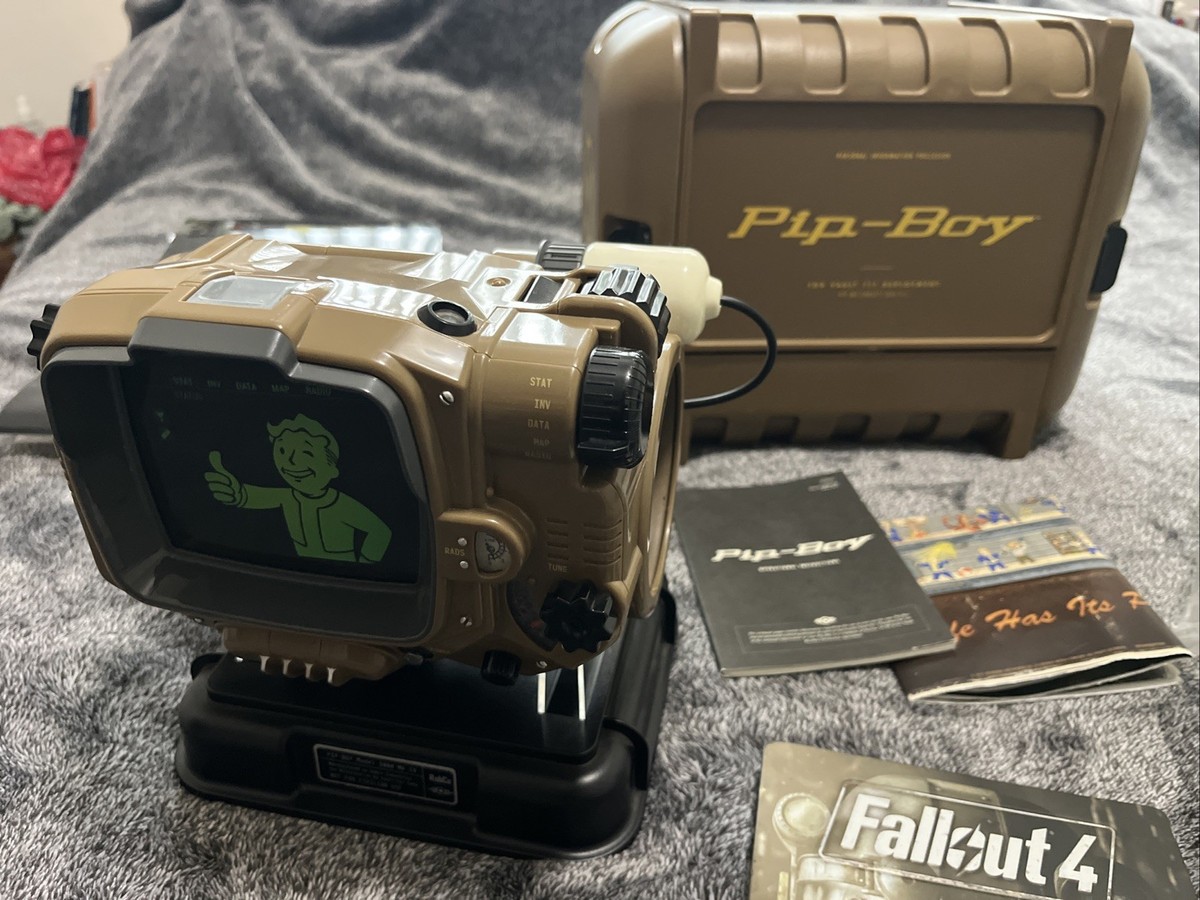 Fallout 4 Pip-Boy Collector's Edition PC 2015 Used, Complete