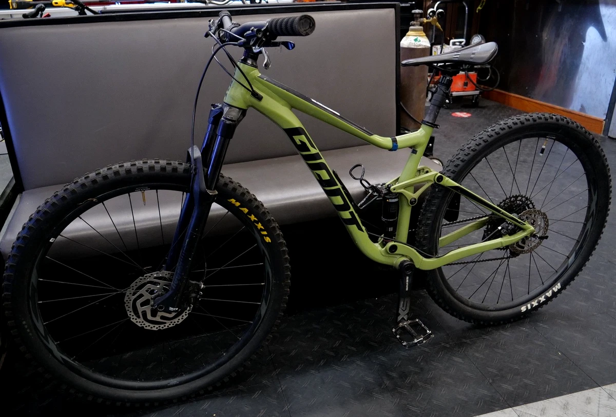 Preços baixos em Bicicletas Mountain Bike Giant Verde | eBay