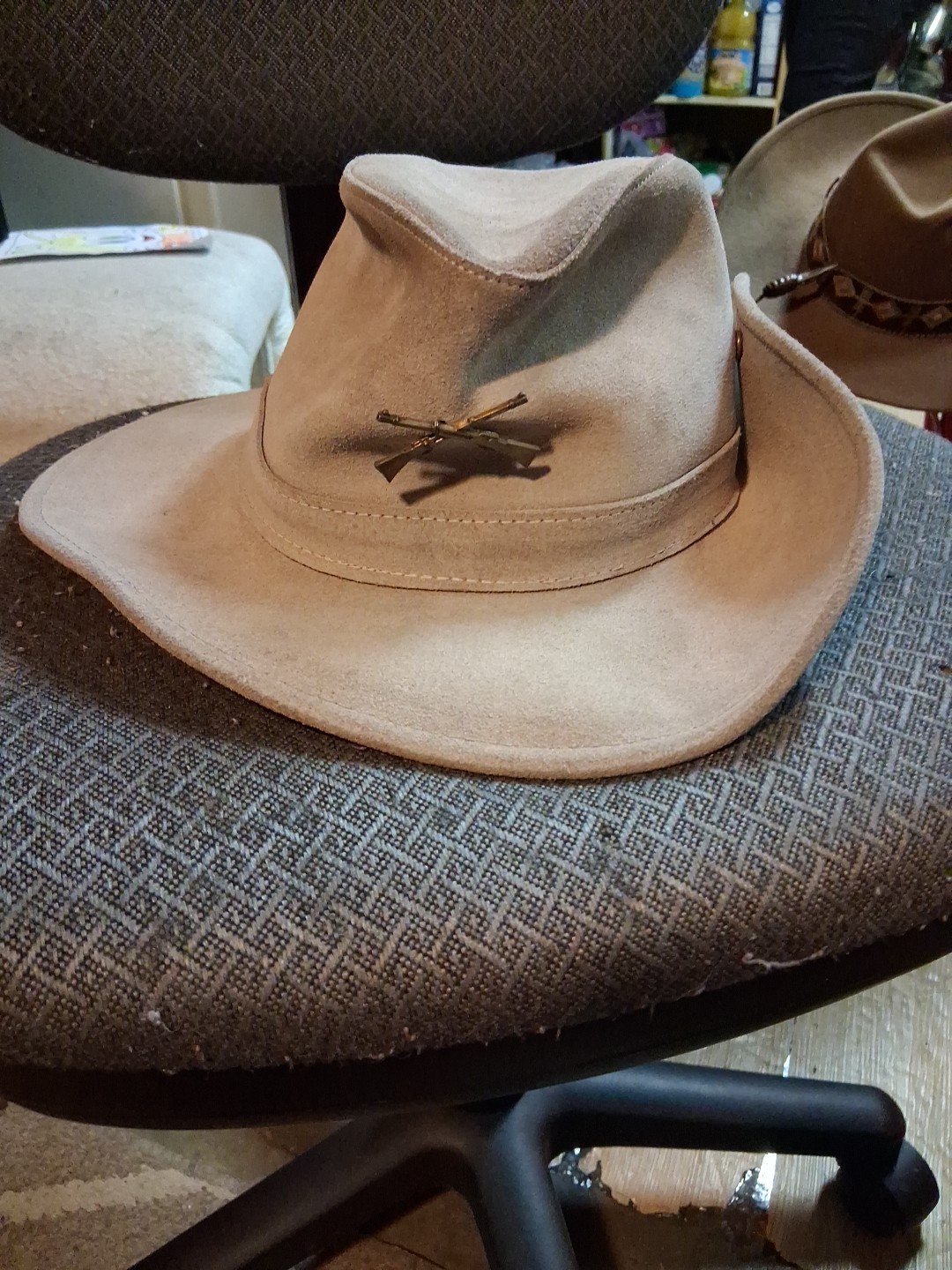 Henchel Calvary Hat Sz Xl With Tags One Button Side Brim