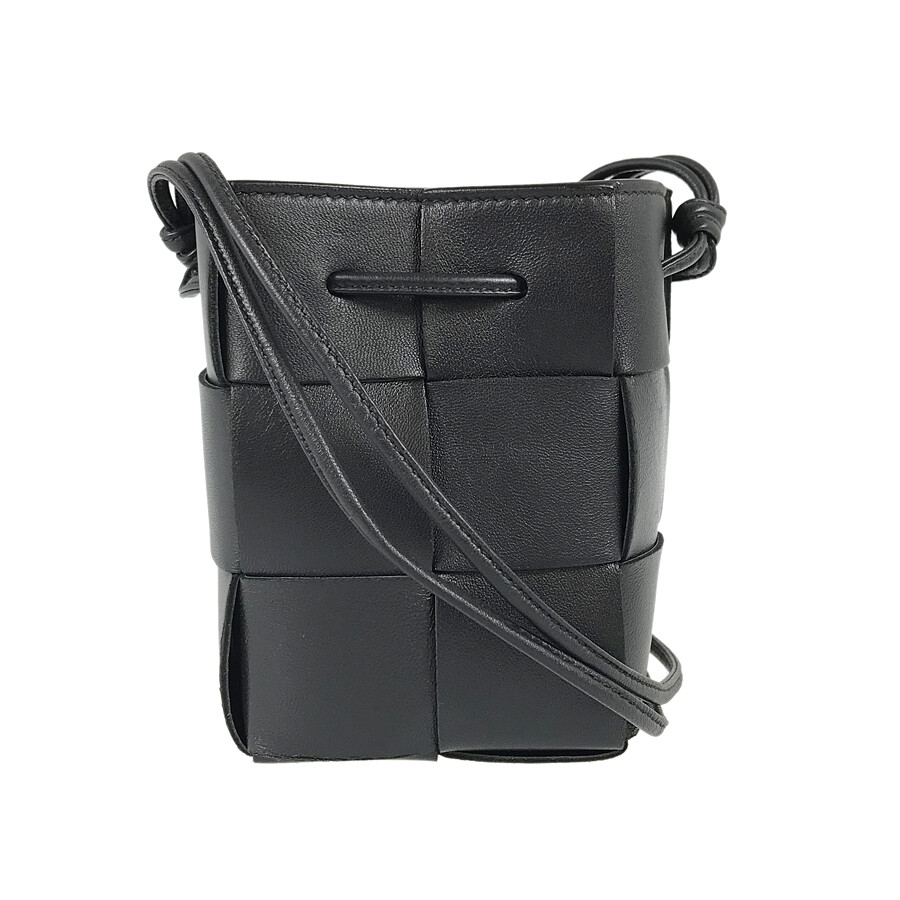 【BOTTEGA VENETA】Cassette マキシ クロスボディバッグ BOTTEGA VENETA Maxi Intrecciato Cassette Mini Crossbody