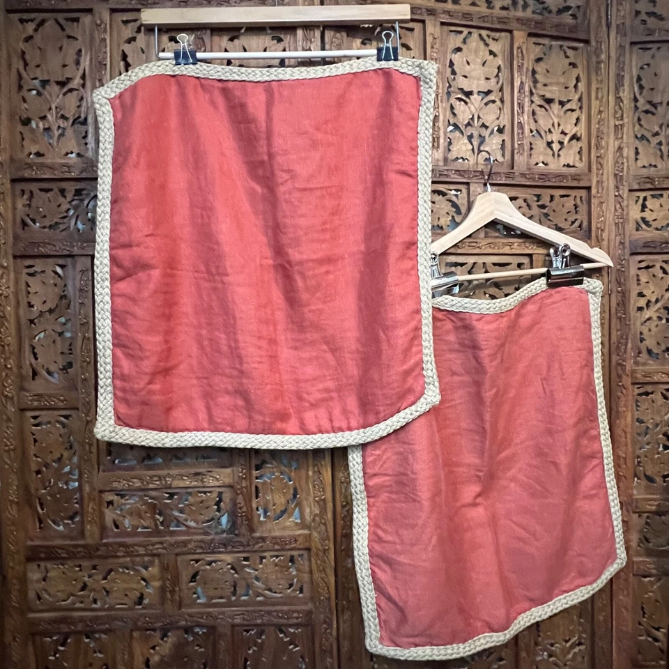 Pottery Barn Linen Throw pillow cover set of 2,  20"x20" burnt orange - Image 3 of 4