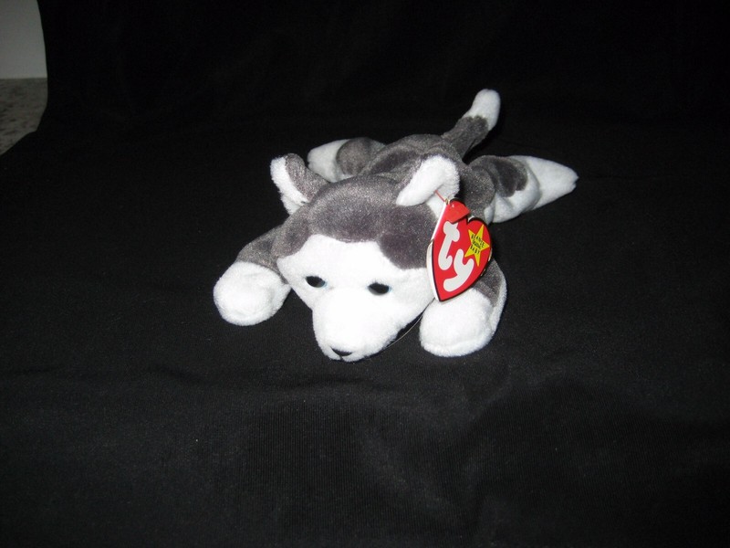 TY RETIRED BEANIE BABY NANOOK THE HUSKIE 1996 WITH TAGS