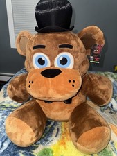Five Nights at Freddy's 20-inch Giant Classic Freddy Plush