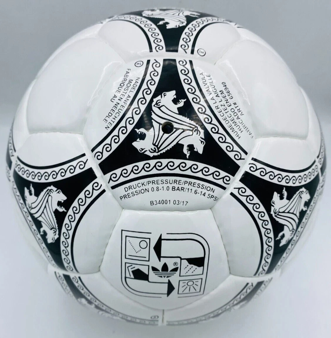 Adidas Etrusco Unico 1990 FIFA World Cup Italy Official Match