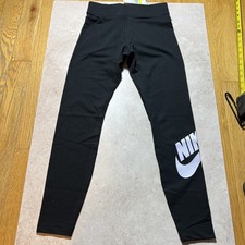 Nike Women  s Small Compression Leggings. High Rise. Full Length 45