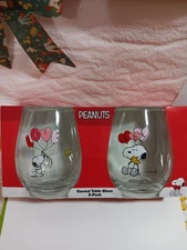 PEANUTS SNOOPY + WOODSTOCK LOVE CURVED TABLE GLASS 2 PACK NEW!!!