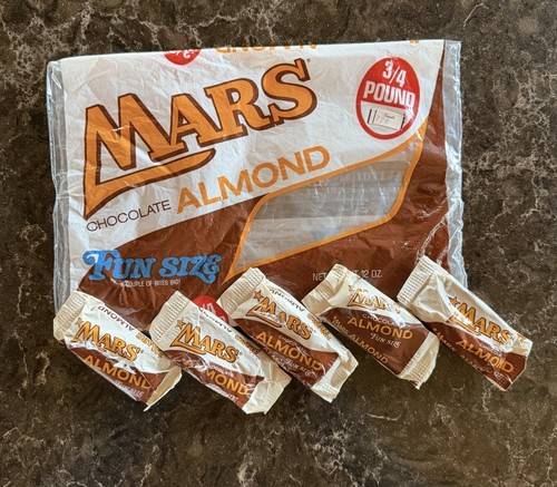 5 Vintage MARS CHOCOLATE ALMOND Fun Size Candy Bars in Bag Package