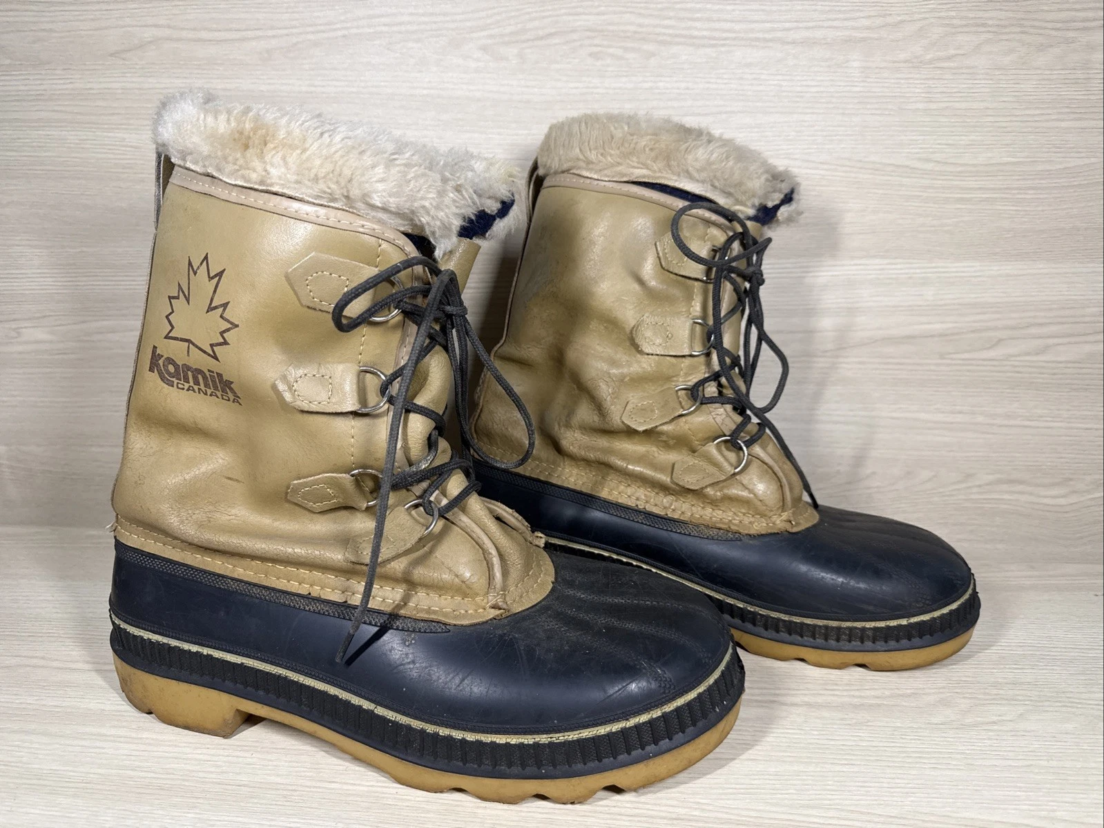 KAMIK CANADA Winter Snow Boots STEEL SHANK Men's Sz.11 Wool Liner Lace-Up