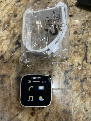 Sony SmartWatch US version 1 Android Bluetooth USB Retail Box Mn2