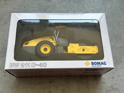 BOMAG BW211 PD-40 ミニカー1/50スケール