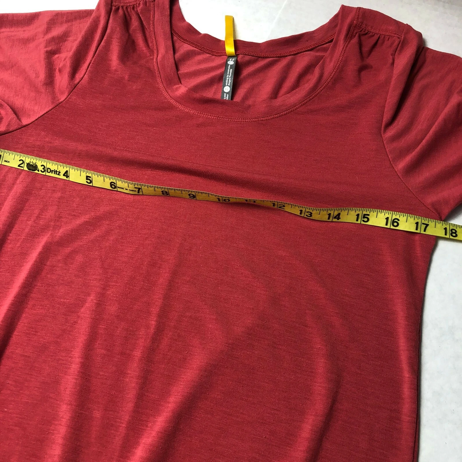 lole rustic 3/4 sleeve tunic anti odeur scoop neck shirt