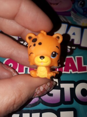Spin Master Hatchimals Colleggtibles ''Cheetree'' (orange) Savannah Season 2